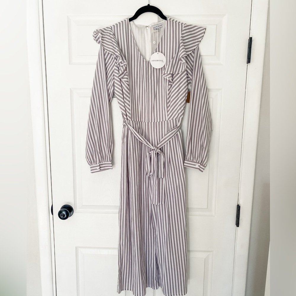 🌟NEW🌟 Pink Thread Striped long sleeve Jumpsuit